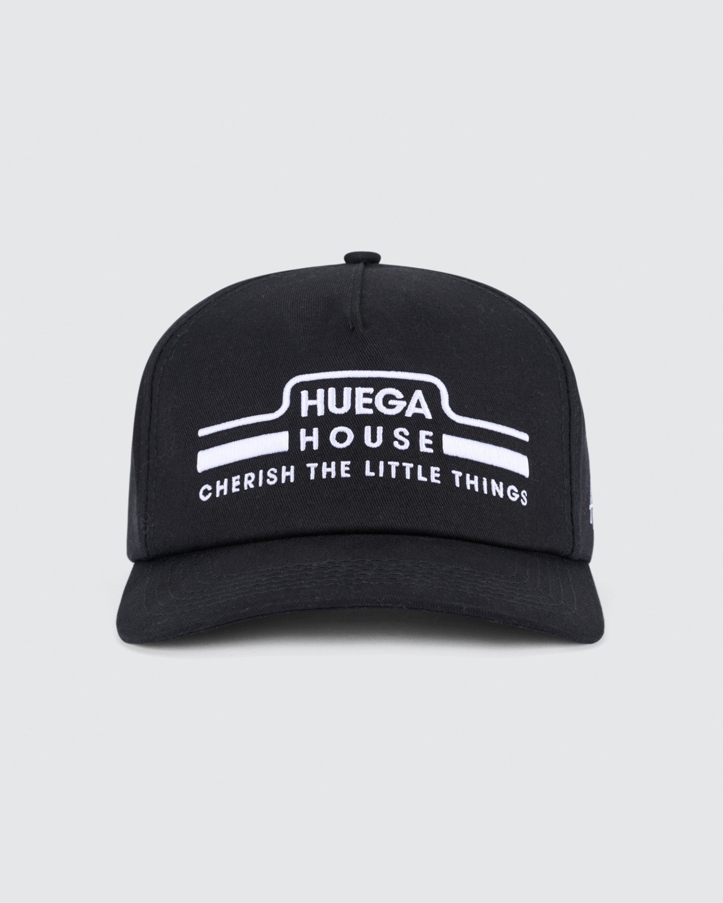 Huega House | Umage | Black Hat