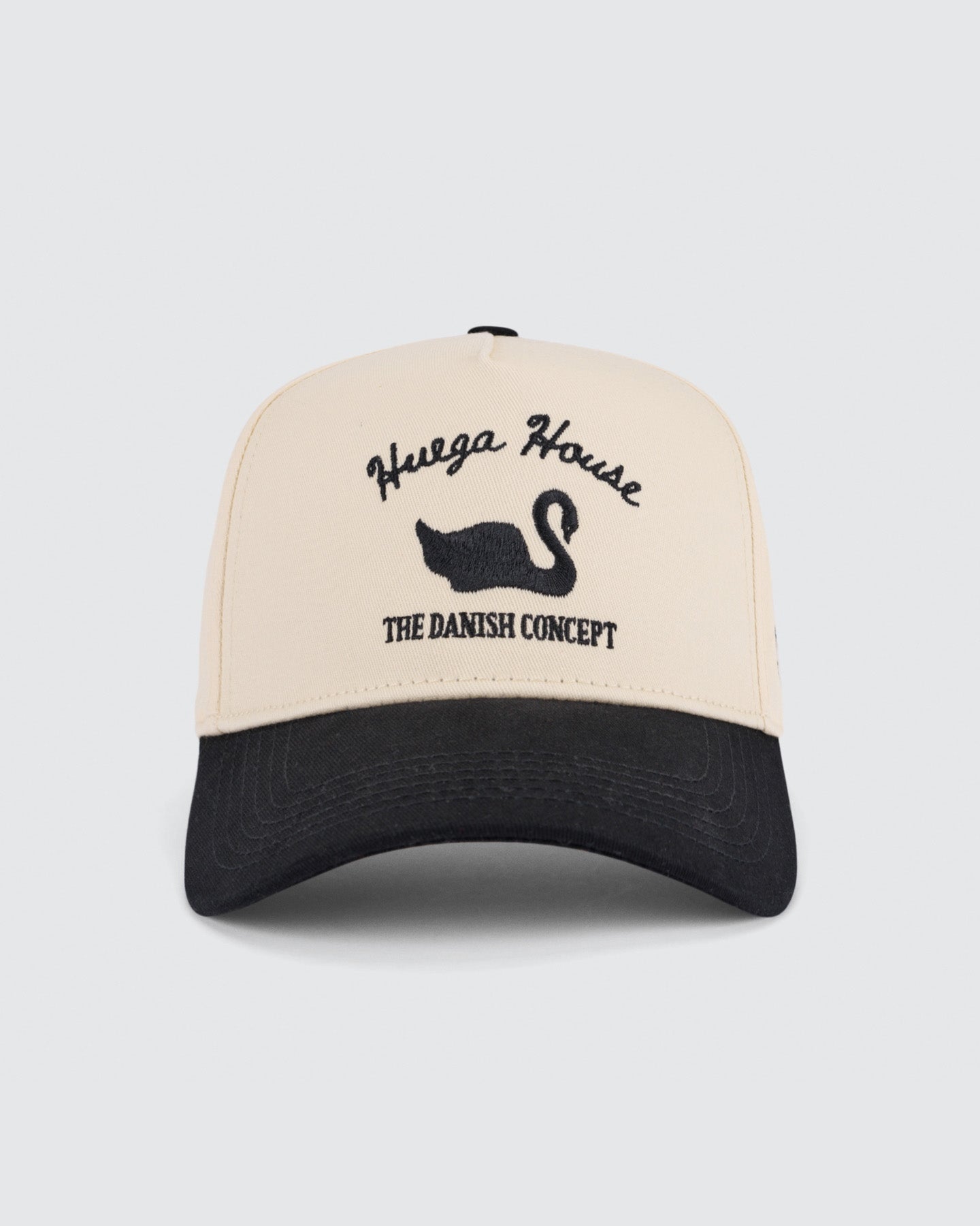 Huega House | Vintage Swan | Black & Natural Hat