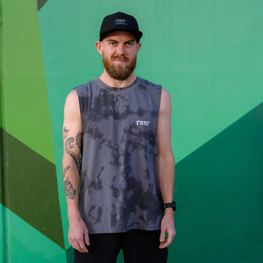 rnnr | Men's Muscle Tee- Smoked Pearl